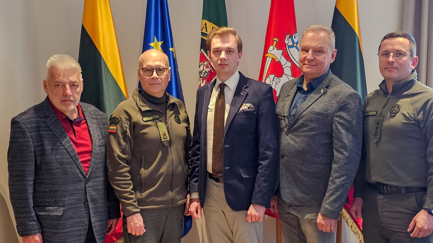 Stiprinamas bendradarbiavimas tarp LGKŠA ir VSAT: dėmesys pilietiniam ir kultūriniam švietimui